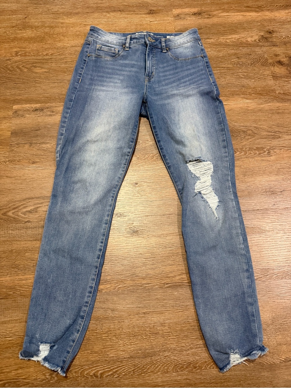 REWASH Mid Rise Distressed Skinny Jeans Raw Hem Light Wash Size 7/28